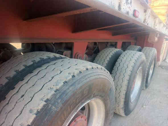 عربانه جناب للبيع حدادة خالد الجنابي سربس ارتفاع الجناب ١٨٥ الطول ١٢ او نص تخم تاير جاهزه للعمل للستفسار *********** العنوان ذي قار الفجر مكلف بنشر
