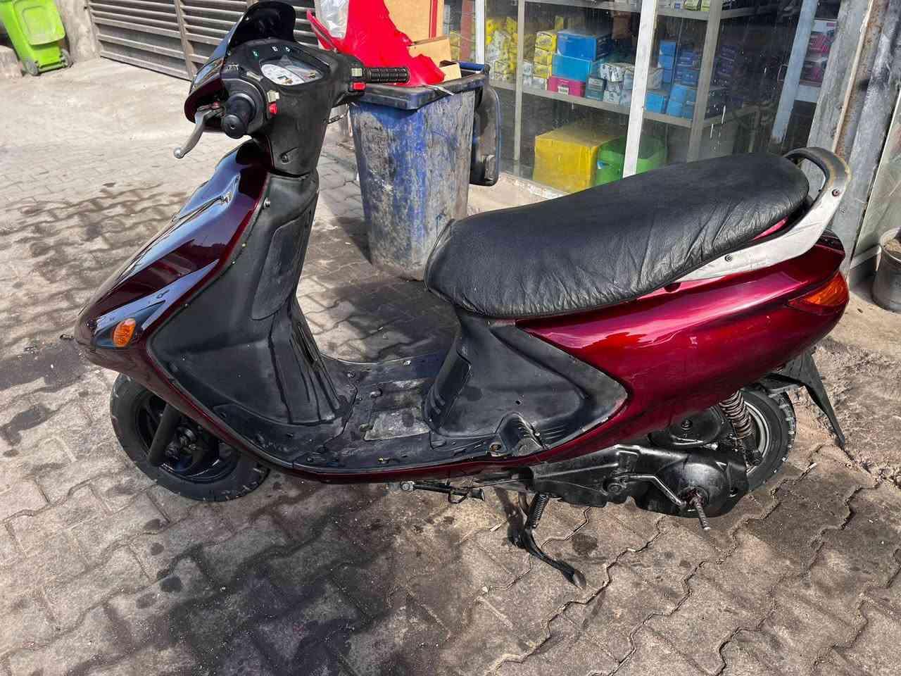 سلام عليكم شباب دراجه للبيع فراشه مفتوح بيه بس ولفات دراجه خرسه ماذب عليه ربع كهربائيات كله شقاله دراجه جيس مكان بصره ابو لخصيب سعر 475وبيه مجال رقمي ***********
