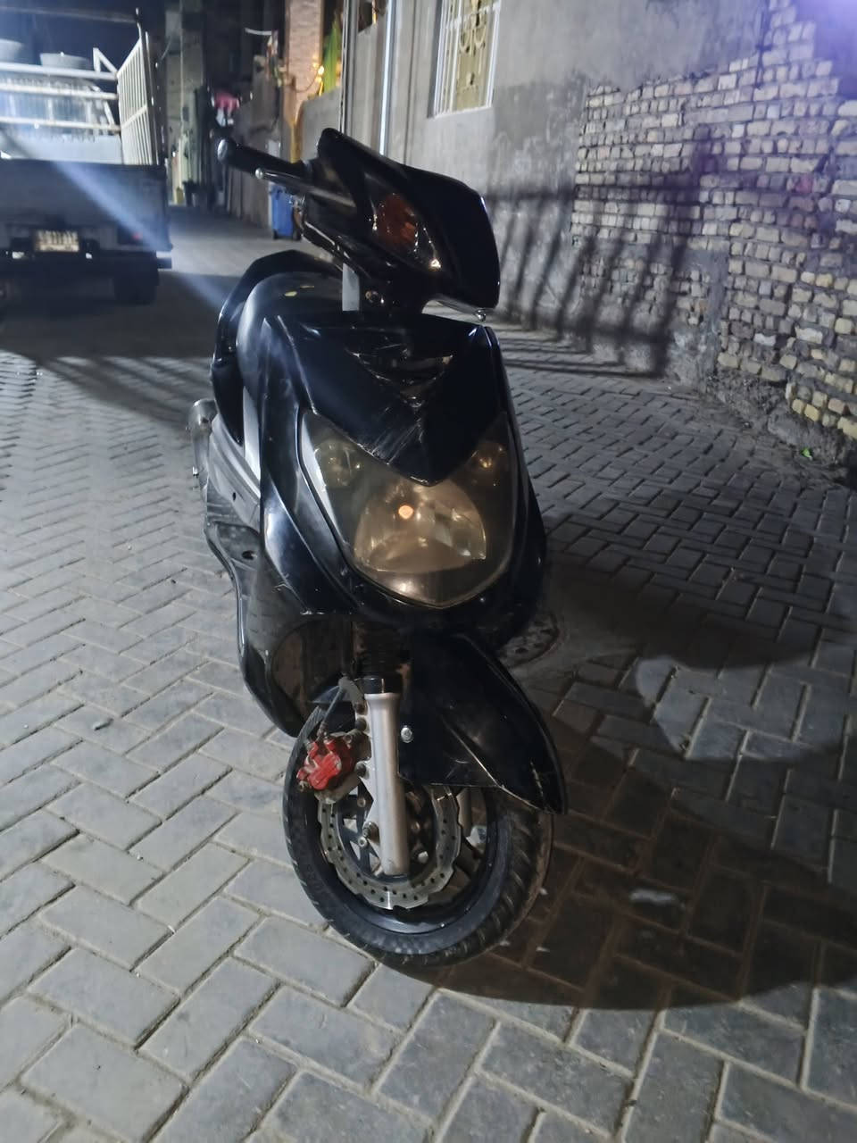 سلام عليكم شباب دراجه سكنس فحل نوزل كاطعه ناريه عقل كلشي ما بي ذا عقل اني اطيك عقل دراجه مكينه خير من الله بيع كوم حديد مكاني مدينه صدر بل جوادر قطاع ٣٣ طيني بيه بل يرضه بي الله وخذه هاذه رقمي راسني على وتساب رقمي معلق بس وتساب فاتح*********** تحياتي لكم🙋
