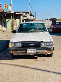 للبيع كرونا موديل 81 مكينه لا صرف لا نفخ كير( 5)نمر اكسل خفيف ((075175...