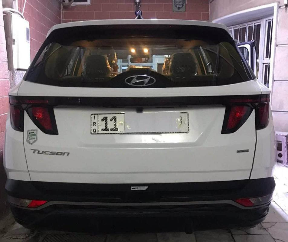 سلام عليكم للبيع توسان ٢٣  رقم بغداد الدولي الجديد. السياره مال بيت ستخدام مره تروح وتجي بيهه للدوام 
مواصفاتها محرك 2500 GDI ماشيه 57 ألف كيلو متر  مانع انزلاق ورادار جانبي وخلفي وامامي وتوقف ذاتي واتو هولد وهاندبريك دكمه كامره خلفيه وبعد بيه مواصفات   حادثهه  خفيف بدون يرباك  منزل صورة الشاصي دكو ويطلع بالكوكل السياره كلش نصيفه. وجاهزه من كلشي السعر. ٢٠٠ وبي مجال المكان بغداد  رجاءا الاتصال بالرقم مكلف بالنشر 

رقم ***********
