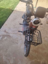 دراجة شحن جديدة مستخدمة شي قليل للبيع 07726977468
