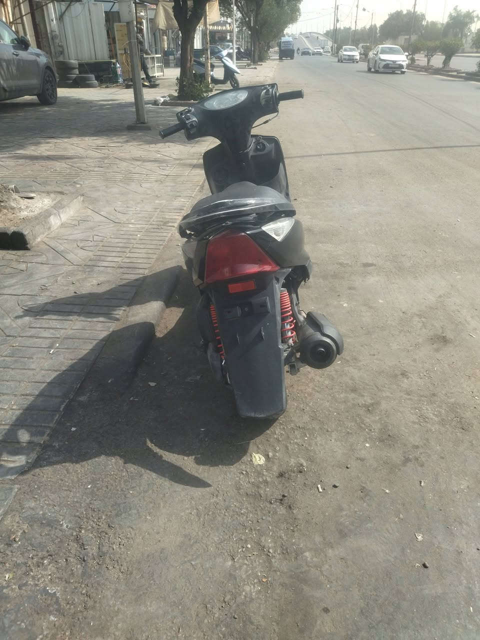 السلام عليكم دراجه الثعلب سرعه 140 كامله دراجه مكان بغداد الشعله حي الجوادين السعر 250 وبيها مجال واللي يريد خليجي خاص كامله الدراجه سلفندر هندر كله شغال


**إذا كنت صاحب هذا الإعلان وتريد حذفه لأي سبب، رجاءا أرسل رسالة إلى الدعم الفني**