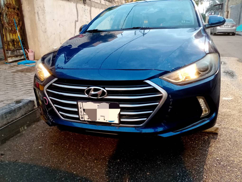 النترا موديل 17 وارد امريكا ضربتها بالبنيد بسيطه و بيها دحكه بالجاملغ الخلفي ومصلحه فقط السيارة كفالة گير مكينه حداده كهربايات مكينه 2000 دوش رقمها بصرة بأسمي ماشيه 75 الف فقط التبريد بي ليك والباقي جاهز السعر المطلوب 112 بيها مجال قليل رقم راعيها *********** البصرة, العراق
