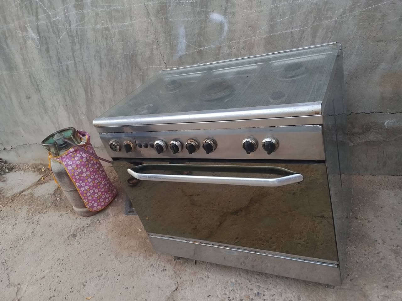 طباخ نضيف شغال كله سعر ،150 شراي خاص


**إذا كنت صاحب هذا الإعلان وتريد حذفه لأي سبب، رجاءا أرسل رسالة إلى الدعم الفني**