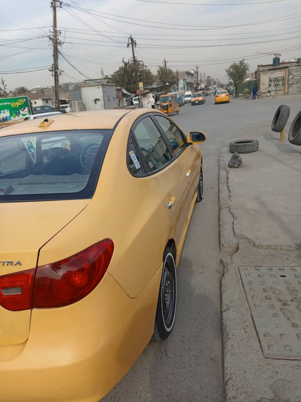 سلام عليكم الانترا وراد امريكي بدون حادث كير محرك مكفول 2000 رقم انكليزي بابل بسمي تخم خط ابيض دوشمه صدر امامي خلفي جديد العنوان بغداد فلكه حي نصر     ***********
