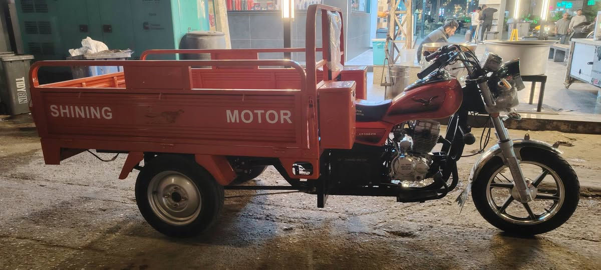 ستوته للبيع بعدهه عله سحك لشراي يتصل ***********📞 
السلام عليكم للبيع ستوته جمره كربلائيه لون مميز برتقالي  بعدهه عله سحك اول تبديلة دهن كفاله عامه ستوته جديدة زيرو بعنه الكلمه أوراق أصولي مكمركه وكامله تترقم بجميع المحافظات مكاني ميسان العماره قضاء الكحلاء لشراي يتصل *********** 📞
