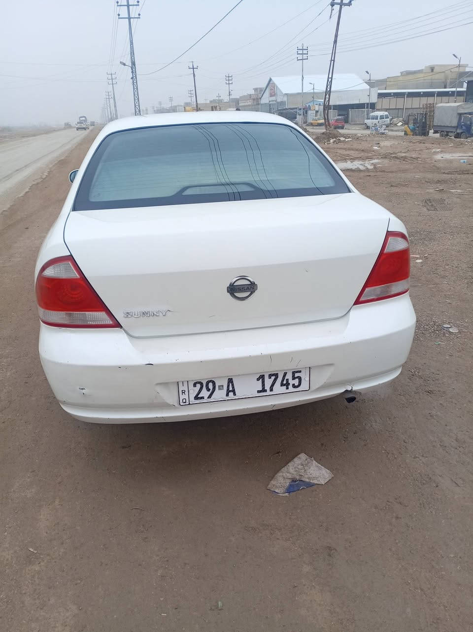 السلام وعليكم
نيسان سني للبيع ٢٠٠٨
رقم واسط

سدر خلفي امامي جديد
مشط جديد
تخم تاير
السعر ٨٥
***********
