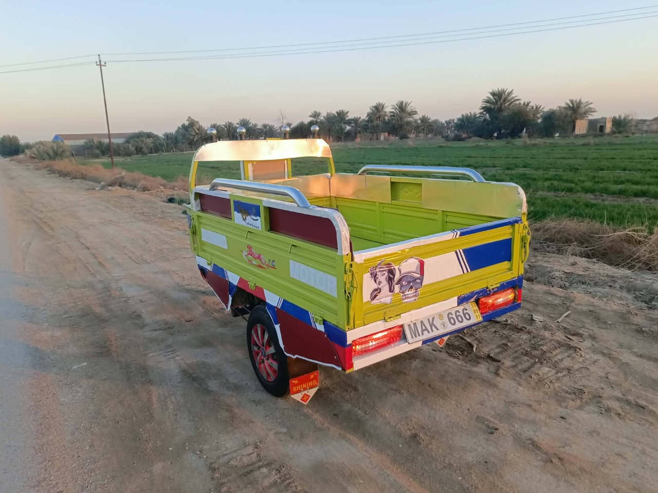 السلام عليكم ستوته للبيع موديل موديل 16 ستوته حلوه وجازه كهربائي شغاله مقفوله شاصي رقه اوراق اصولي انا بابل الشوملي كينا 22 السعر ١٢٥٠ وبيها مجال ***********
