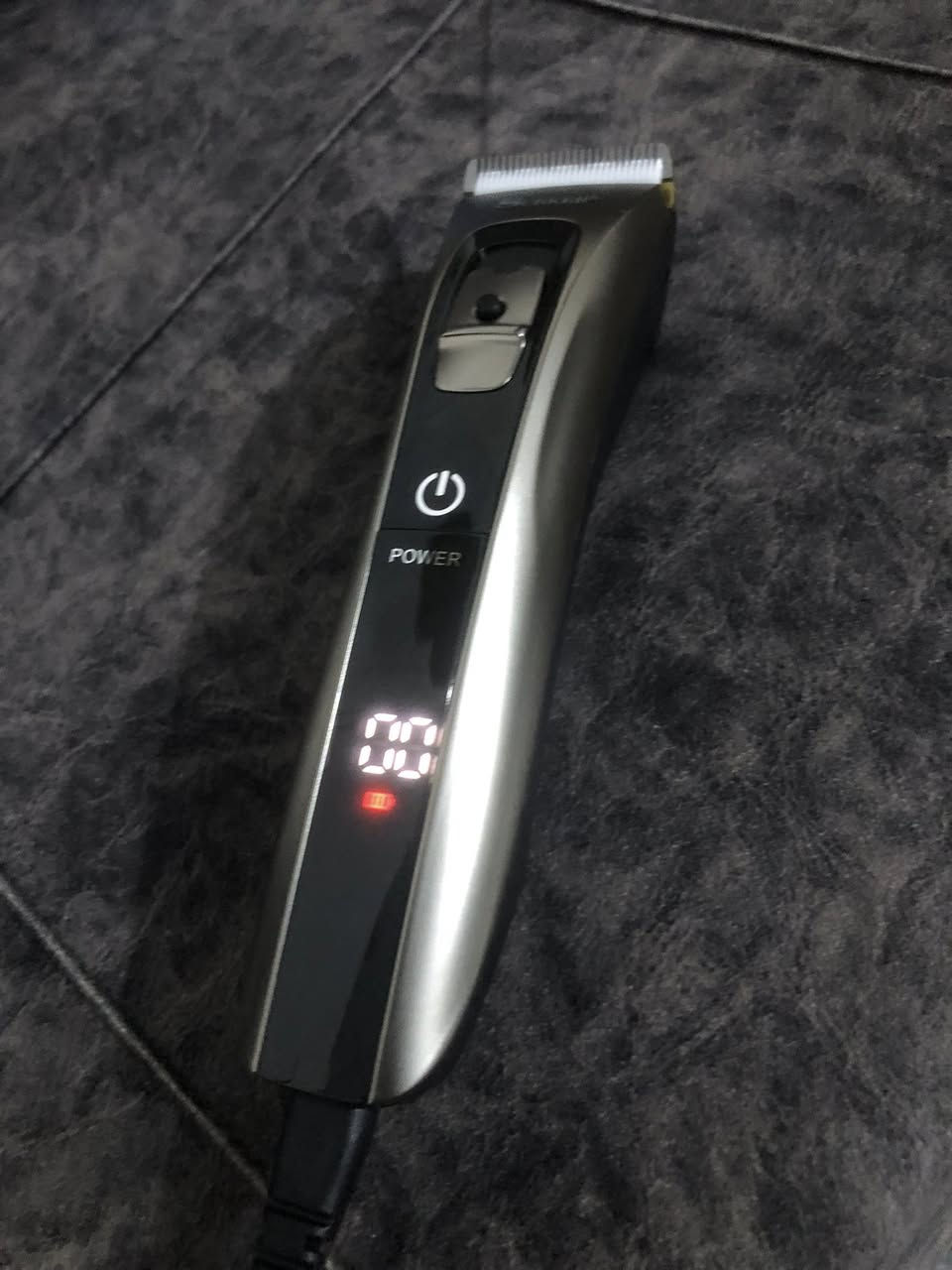 السلام عليكم ماكنة حلاقة غير مستخدم مخليها ع الشحن فقط انطيني سعر مع التوصيل ب العافيه عليك


**إذا كنت صاحب هذا الإعلان وتريد حذفه لأي سبب، رجاءا أرسل رسالة إلى الدعم الفني**