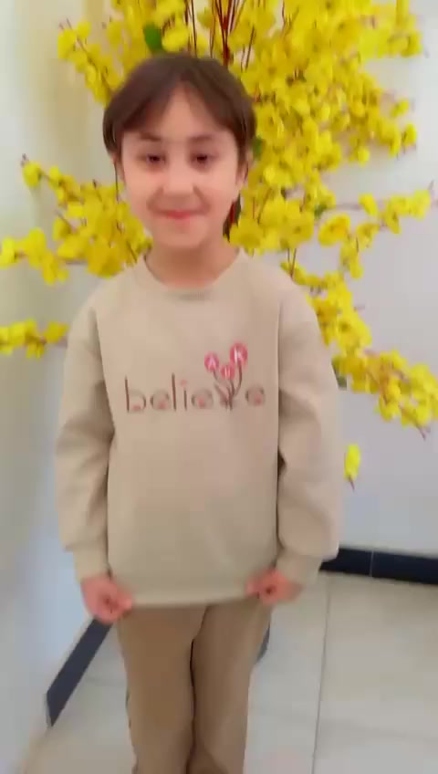 إنجازها وبكل فخرررر إنجازها معلمات روضة وحضانة براعم الزهور 
بسم الله ماشاء الله عليكم 
براعم الزهور عنوان التميز والابداع 
للاستفسار والاتصال/***********
بإدارة الست هبه 
عنوانا / الشارع العام مقابل أفران صمون الرحمن
