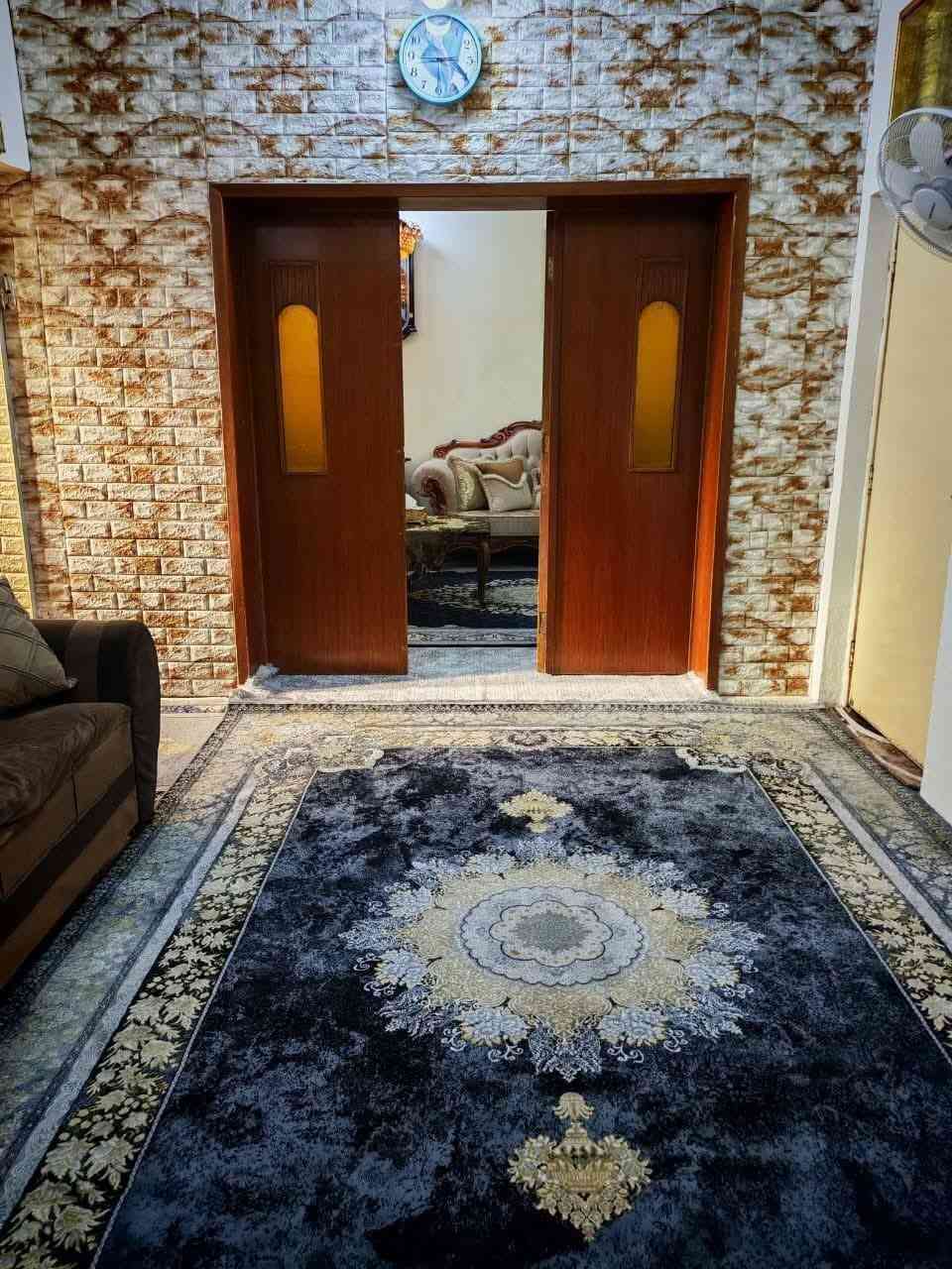 دار طابو صرف للبيع
في حي التعليب
📍 فرع مطعم محمد مندي – ثاني فرع على اليمين.
📐 مساحة مثالية: ١٢٧.٥ م²
🏠 طابق واحد بتقسيم مريح يضم:
غرفة نوم، صالة، هول واسع، استقبال، حمام، تواليت، مطبخ، بيتونة، إضافة إلى تواليت خارجي.

✨ البيت بحالة جيدة وجاهز للسكن فوراً
🚶‍♂️ يبعد فقط 10 دقائق عن الإمام، مما يجعله خياراً مناسباً للسكن أو الاستثمار.

#السعر٢٧٥مليون قابل للتفاوض

📞 للاستفسار والاتصال:
***********
***********
