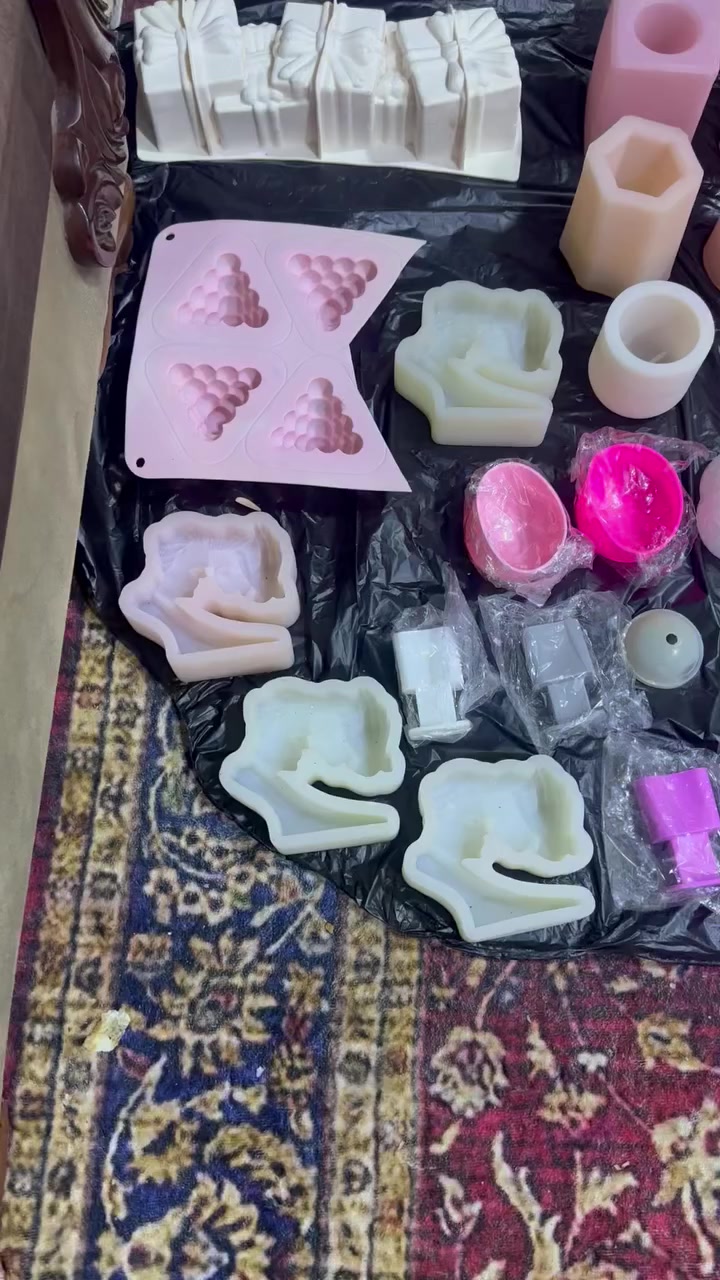 السلام عليكم مجموعة قوالب فائضة عن الحاجة للبيع  و ٩٠ ٪؜ منهن غير مستخدم و الي يحتاج منهن ياخذ سكرين للقالب الي يريده  و يراسلني خاص و بخدمتكم


**إذا كنت صاحب هذا الإعلان وتريد حذفه لأي سبب، رجاءا أرسل رسالة إلى الدعم الفني**