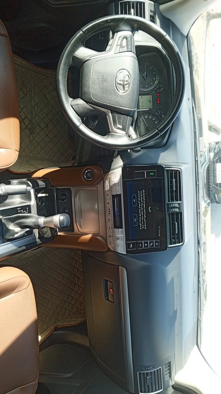 السلام عليكم للبيع برادو2022sAs
لون اسود داخل جملي ماشيه 41000

الفه TX.s سبعينيه دبل تانكي  رقم بغداد

سبير تعليم للاستفسار ***********
السعر 47000 اربع شدات و70 ورقه
