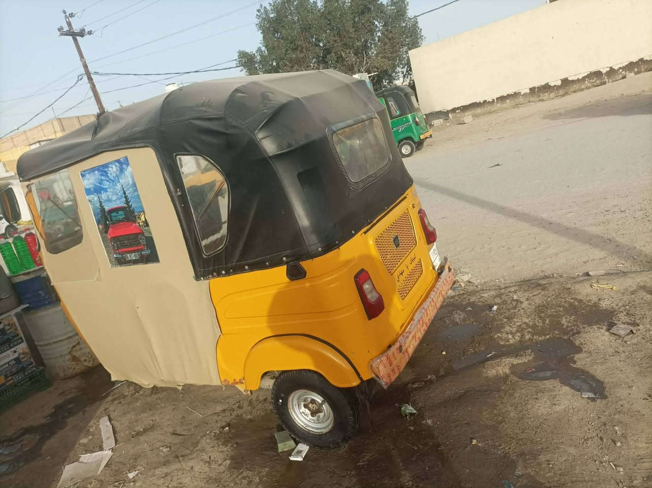 سلام عليكم تكتك للبيع إصدار 2021 مسجله بأسمي رقم بابل شرط التحويل ثاني يوم بأسمك السنويه
السعر 6ملاين و500 وبيه مجال حك الجيه
العنوان بابل 
الرقم ***********
