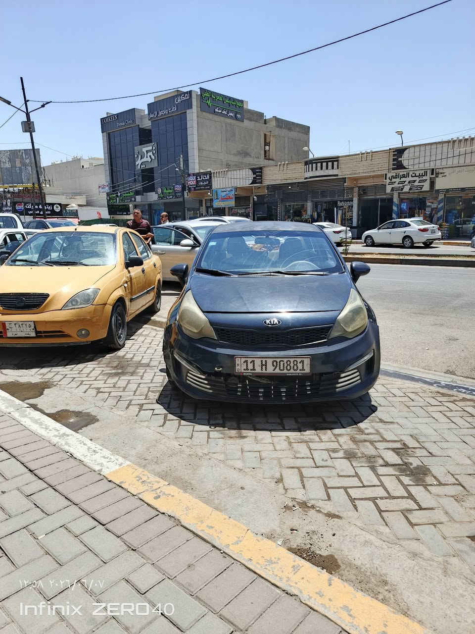 السلام عليكم
كيه ريو للبيع السعر 78 سونارهة موجود جاهزه السياره ما بيهة نقص مكينتهة 1.6 خليجيه مكاني بغداد العامريه 
***********

