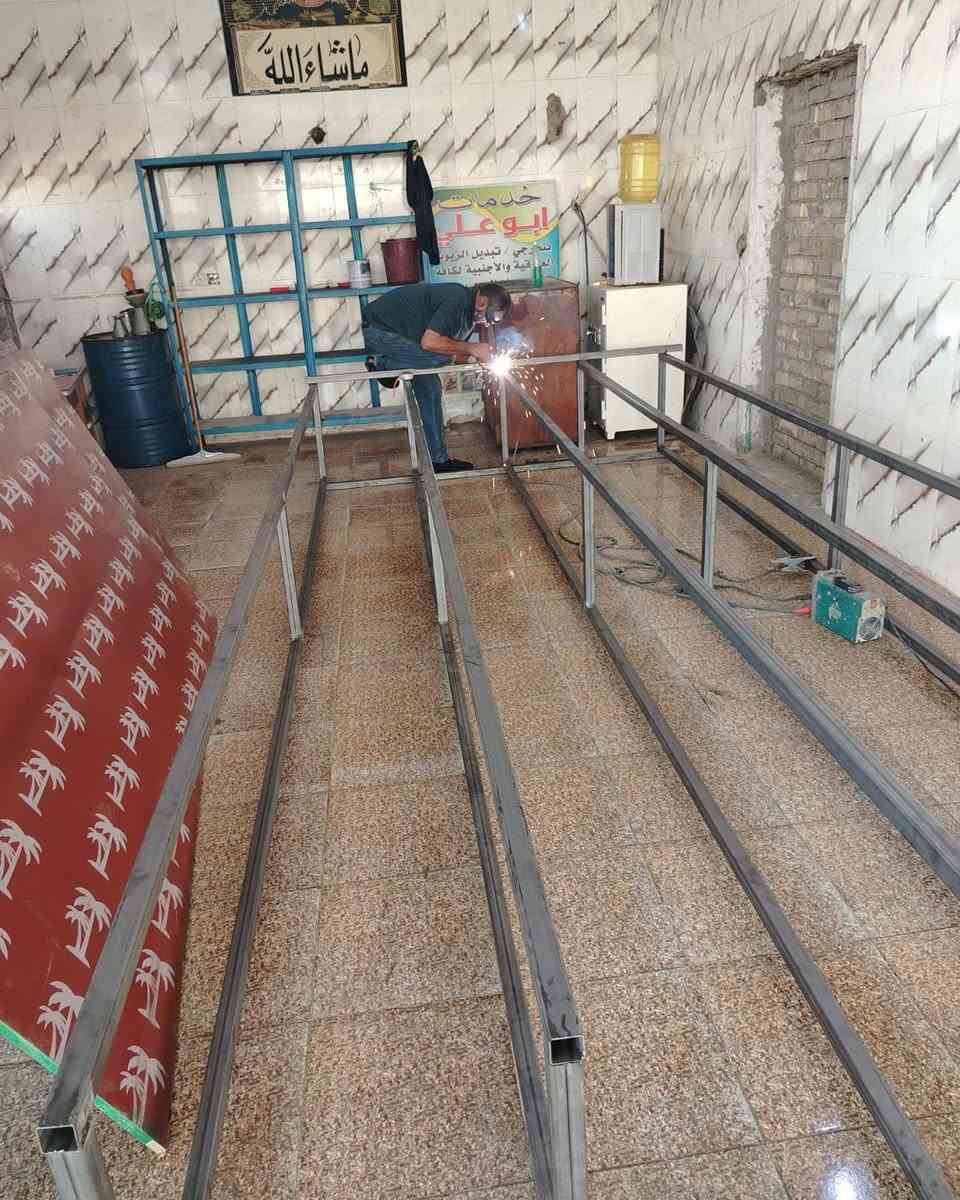 ابو يوسف حداد متنقل في بغداد كافة أعمال الحداده  ***********
