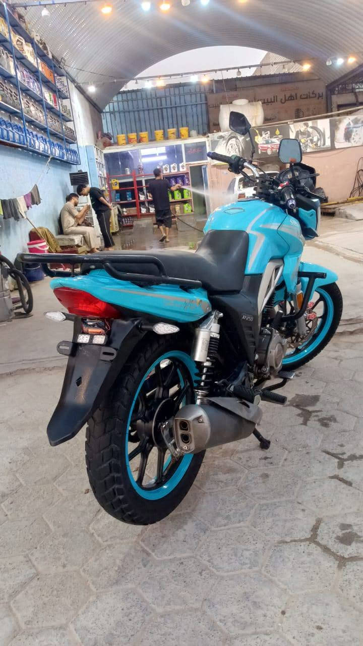 شاينك بطح رياضي 250 cc
محرك ربع
تجي 6 نمر نضام البطح
صوت المحرك ناعم
قطعة نادرة بهيج لون
دراجة أصولية 
مديل2023 طالعة نهاية2024
مفتوحه مبدل دشالي سنتر 
الباقي  كله شغال
السعر خاص للتواصل ***********
