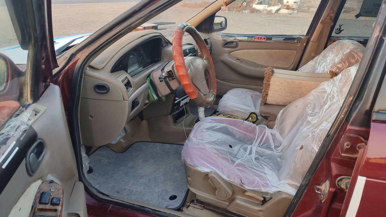 كيا سيفيا البيع موديل 94 رقم بغداد مشروع وطني
كير اوتوماتيك محرك مفتوح مكينه وكير مكفولات 

كهربائيات كل شغاله 

تخم تاير حداديه امامي و خلفي جديد 

سياره مصبوغه الجماليه مكفوله من كص وضربه وكلبه 

دواخل جديده دشبول نضيف بطاين نضيفه مدوشمه 

السعر 37بيه مجال *********** مكاني بابل غير متواجد عل فيس
