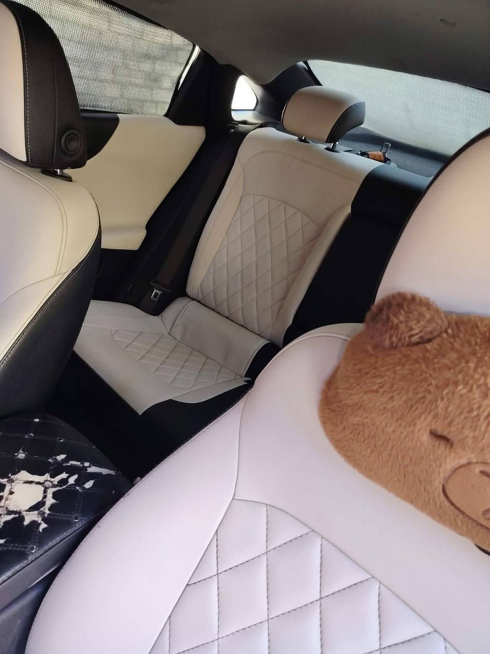 رجااا رجاااا المو شراي لا يراسل ولا يكسر بسعرها
السلام عليكم ماليبو ٢٠٢٠ وارد امريكي محرك 1500تيربو رقم ذي قار السنويه سنه 2027تبديل صندوق الجنطة وبار في جامغ الايمن و الأيسر فقط السعر 120$
رقم تلفون ***********
