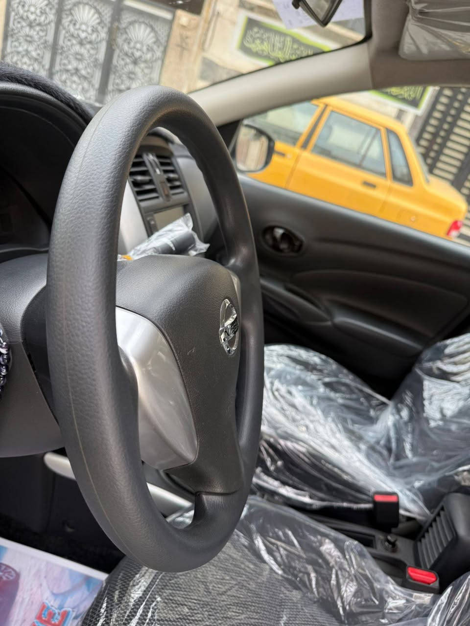 سلام عليكم نيسان سني موديل 2023 من بغداد مكفوله من طخه وصبغ كير مكينه مكفوله تخم تاير جديد سنويه 29 سعر 114 وبيه مجال بسيط بغداد حي القاهره رقم ***********
