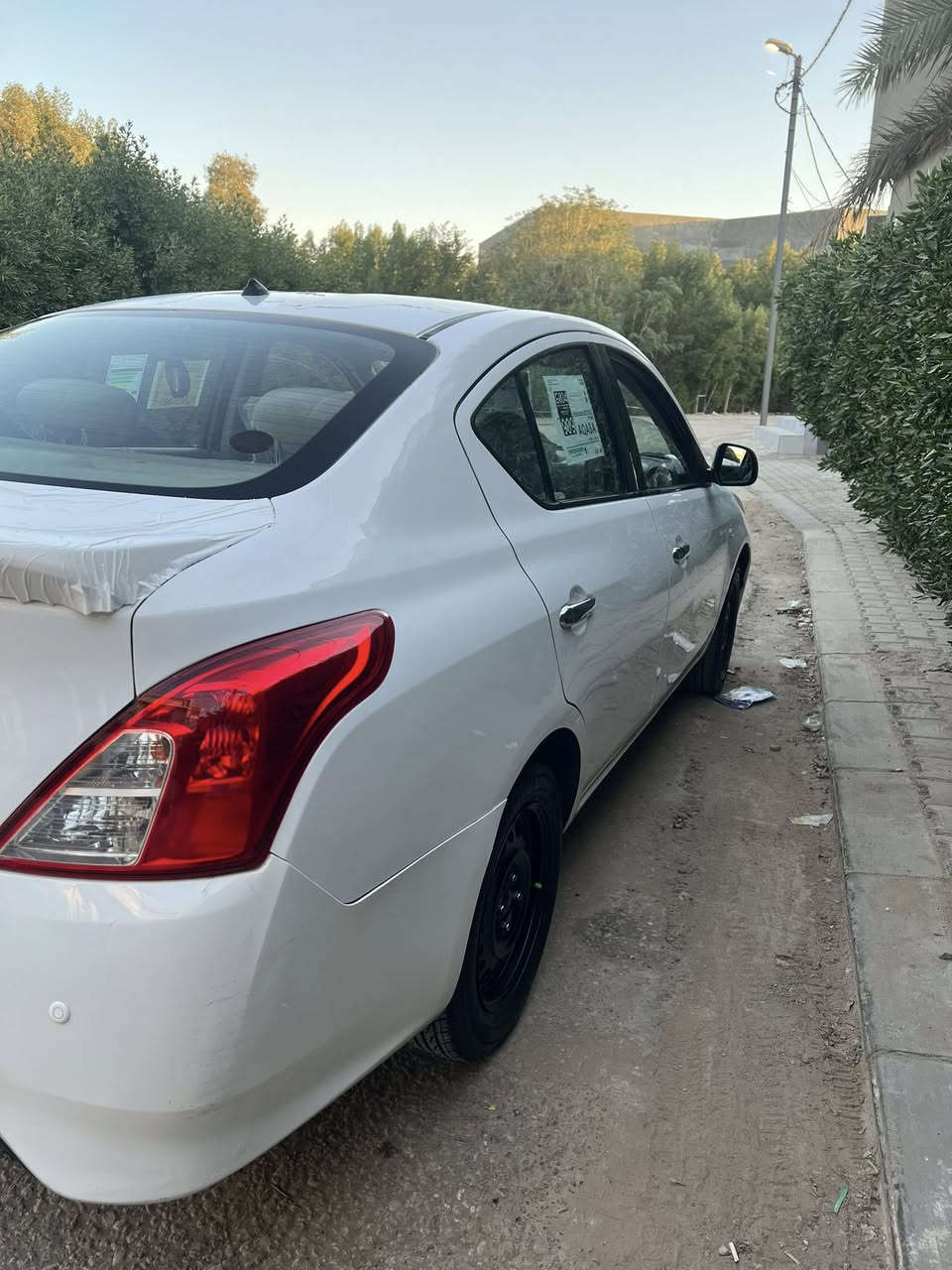 للبيع صني هندي بليته زركه موديل 2022اربيل إنكليزي بأسم شركه وكاله تحويل سياره كفاله عامه ابيع ع فحص جاهزه من كلشي
ماشيه 80 الف
سعر 110 مجال بسيط 
مكان النجف اتصال 📞 فقط
***********
