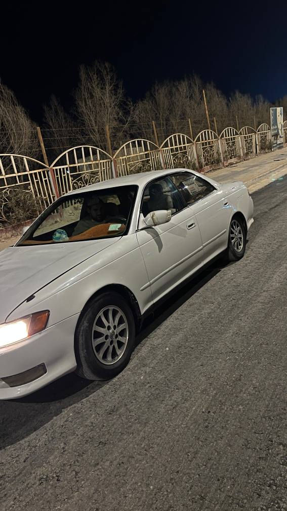 سلام عليكم مارك نفخ مديل 93 سنويه 28سياره نضيفه وحلوه بس بيها خيط كلش بصيط مكفولة كص ونقل السعر 48وبيها مجال الطيبين  رقمي *********** البصرة, العراق
