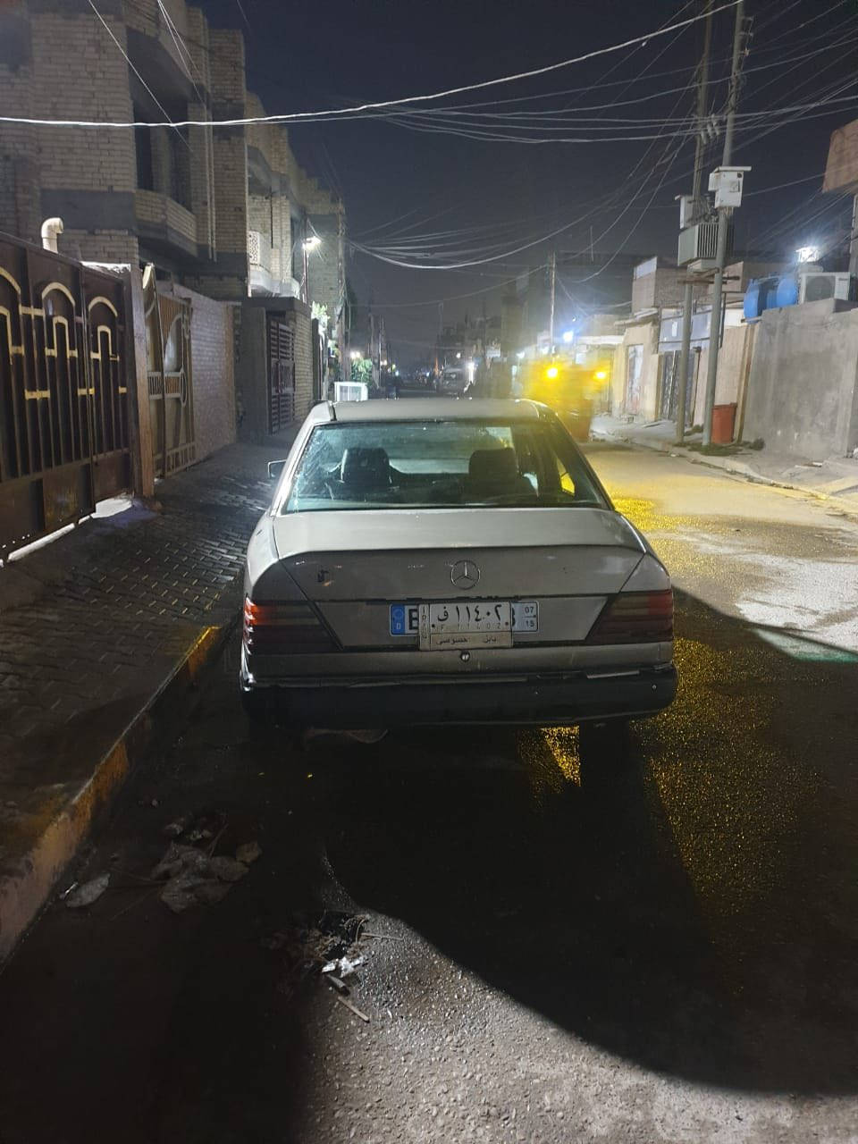 مارسدس دب 300موديل1991 بابل كير ومكينه بطه 3000 خير من الله لاصرف ولا تبخيرقواعد مصلحات 
السعر33 ورقه وبيه مجال قليل
الهاتف ***********
مامتواجد على الفيس
