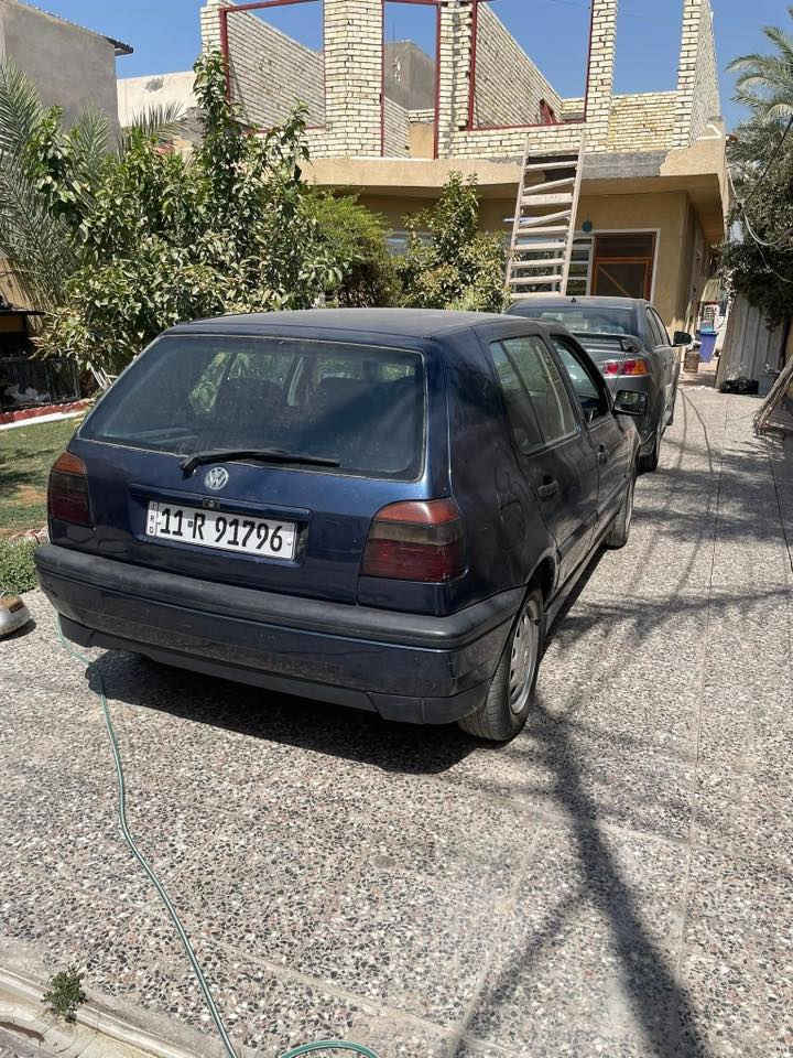 سلام عليكم كولف للبيع موديل ١٩٩٢ تخم تاير جديد باتري جديد مسجل سوني جديد سماعات جدد وبيها صفحه صبغ اثر شخوط أبيع عام السياره كهربائياتها مبيهان نقص ولا جطل كير جديد مكينه 2000 المكينا بيها فقط لاستيك ولف سياره جاهزه تبريد تلج ❄️
سعر 57 وبيها مجال  وبيها مجال الهاتف ***********
مكاني البياع شارع ١٣
