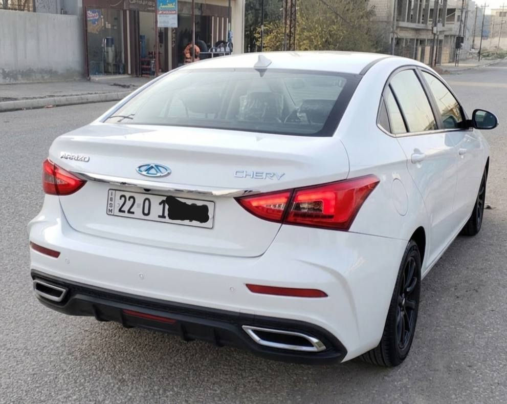 تحيه طيبه السلام عليكم ورحمة الله وبركاته
شيري اريزو 5 موديل 2025 مكاني موصل حي السماح
ضمان 6 سنوات  
ماشيه 31اخت الزيرو , كابون بنزين 
رقم اربيل الإنكليزي بسمي تحويل ثاني يوم  
حساسات امامي خلفي
تبريد قطعتين 
تبريد شاشة 
تحكمات ستيرن 
مري كهرباء + اشارة بالمري
مودات قيادة و مانع انزلاق 
انارة داخلية ليد
كشافات ليد 
لايت ٣ عدسات
السعر  98$ قفل
للاستفسار***********
***********
