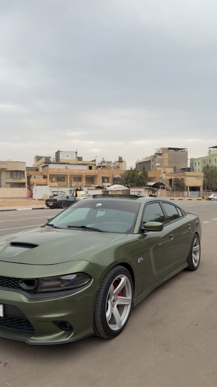 السلام عليكم
اللهم صلي ع محمد وال محمد 

دوج جارجر سكات باك  2021 زيتوني 

فول مواصفات عدا الرادار الامامي 

ماشية 55 الف السياره جديده بمعنى الكلمه 

ادامة جديده گير مكينة زيرو شرط 

عليها جكات s2 - برمجة الضرغام - اويل كاج گان

حدادية وتراي بلباكيت 

حادثها ربع جاملغ وربع البنيد مصبوغات كلهن 

ترهم بيع او مراوس سعر 255 وبيها مجال بسيط للشراي 

مكاني كربلاء ***********
