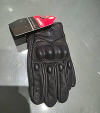 كفوف دراجات • جلد طبيعي • حافظة بصمة سيارة