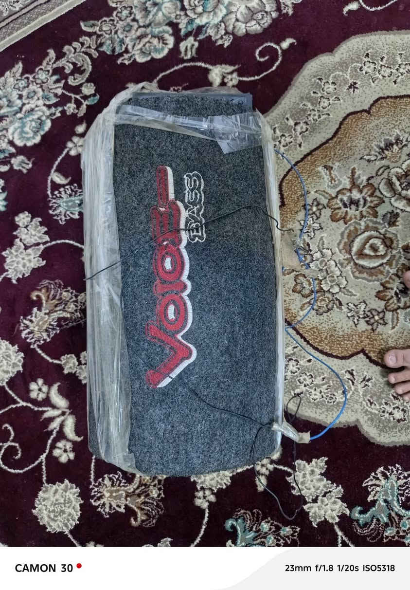 السلام عليكم مضخم للا بيع شغل حجم كبير ال40وبيه مجال ويه مسجل أالهاتف ***********
