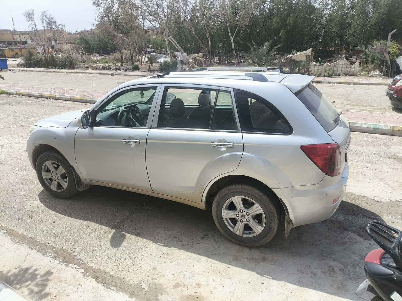 السلام عليكم للبيع ليفان 2016 مكينه وكير جدد تبريد منضومه كامله ثلج حداديه امامي خلفي جديد لايت زنون عالي ناصي رقم ذي قار انكليزي مرات تصير بيها عته بلكير  السعر 58 وبيها مجال مكاني الكوت ***********
