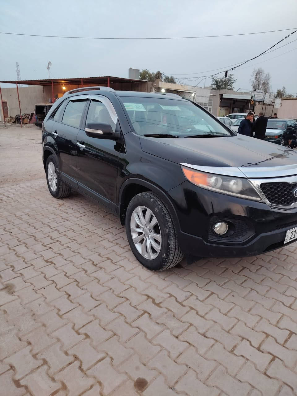 كيا سورنتو 2012 خليجي.. محرك 4 دوش كلين بدون صبغ.. 7 راكب ثلاث قطع تبريد.. مانع انزلاق مانع انحدار.. السعر 139 وبيها مجال قليل... العنوان ديالى جلولاء.
***********
