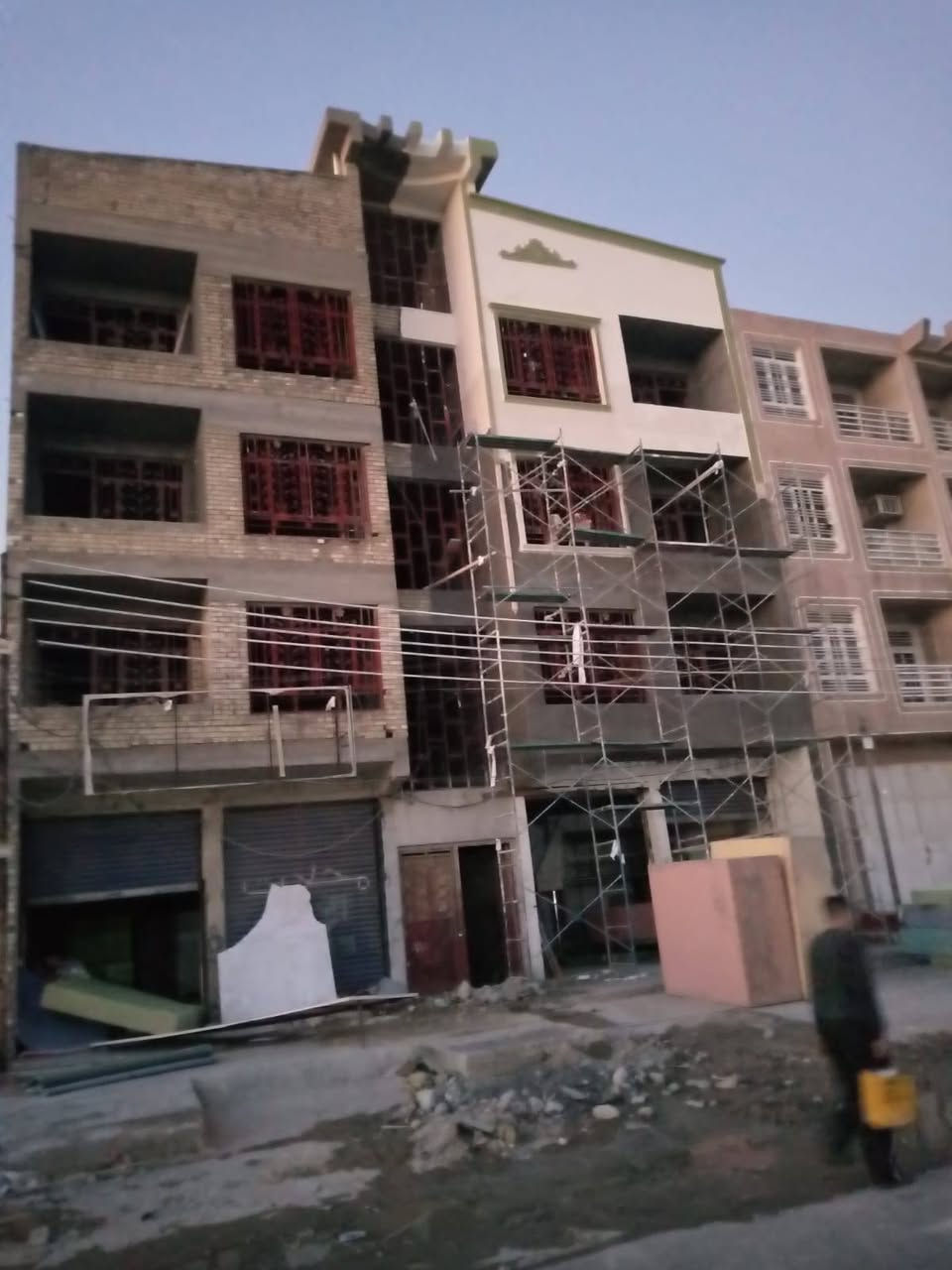 لباخ مصري درجه اولي خشن وناعم وطلس وفوم وتشميع داخلي وخارجي ***********
