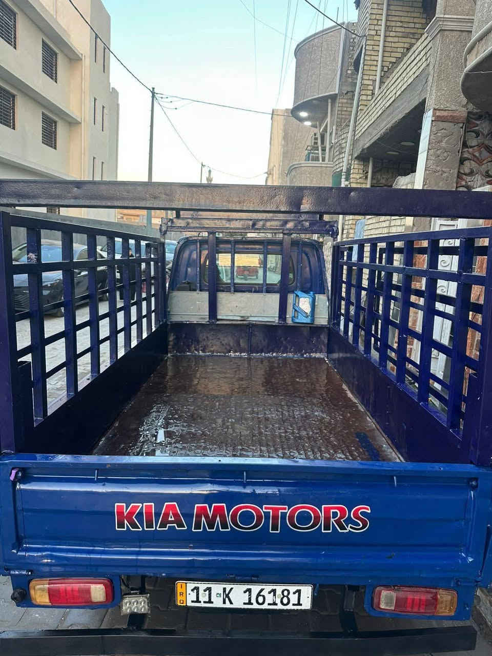 سلام عليكم كيه ام عيوان 2001 البيع سعره 75 بيه مجال *********** بغداد مدينه الصدر
