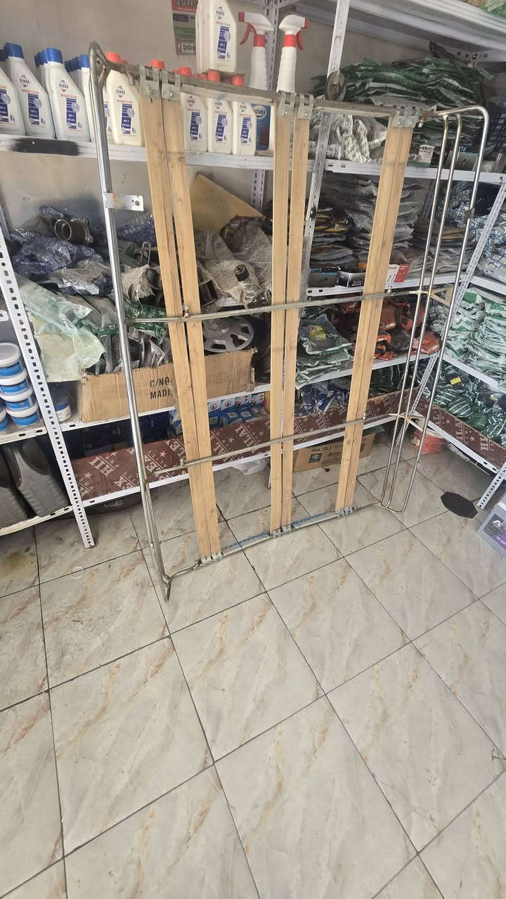 سيبايه علي الحداد اب ٧٠وبيها مجال ***********
