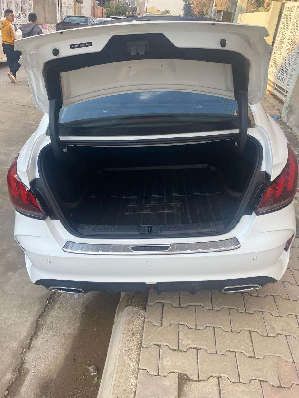 للبيع MG GT موديل 2024
محرك 1500 تنفس طبيعي
ممشى 10,500 كم
تبريد خلفي – كامرة خلفية
سيارة كلين + دفتر بنزين
شرط تحويل بدون وكالة

💰 السعر: 112 ورقة
📍 كركوك
📞 ***********
