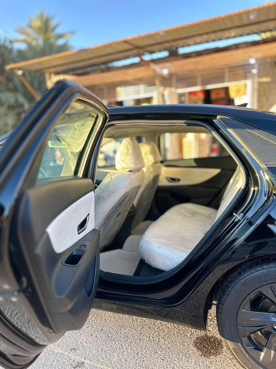 النتره 2022وارد امريكي
فول مواصفات 
حادثها فقط بنيد 
لو اسود  
داخلها ابيض 
للبيع فقط السعر 150وبيها مجال  الستفسار
*********** للتصال موقع السياره كربلاء
