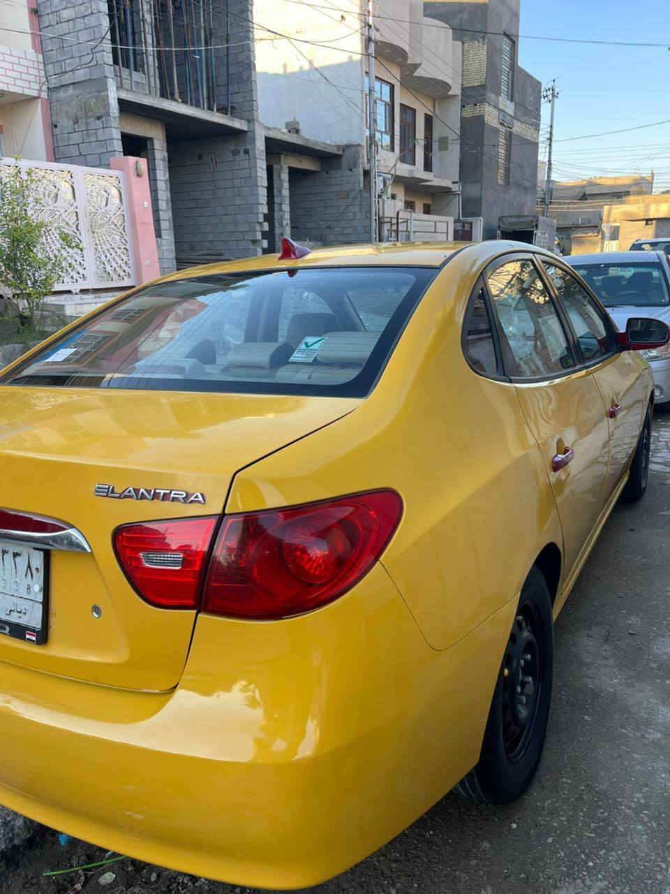 السلام عليكم النترا موديل 2010 وارد أمريكي ضرر خشم جاملغ امامي فقط ليبل واحد حتى تكم بدون تبديل سياره أول مره مصبوغه مكينه وكير جدد شادهن منظومه تبريد جديد  صدر امامي خلفي جديد دوشمه جلد داخل بيجي مصفره هيئة وغرامات رقم ديالى سنويه 2028  سعر 100 وبيه مجال حق الجيه اتصال *********** مكاني ديالى بعقوبة
