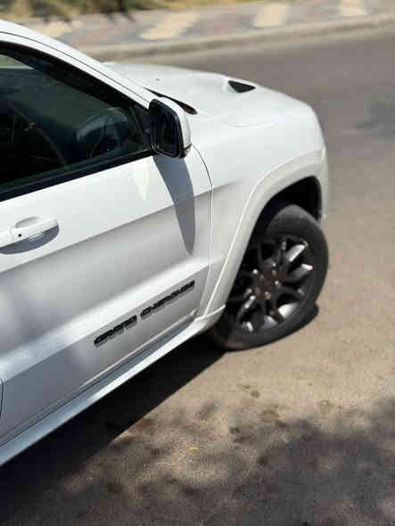 جيب اوفر لاند فئه التيتود اعلى فئه فول الفول 1/1

الموديل : 2021 . وارد امريكي

المحرك : V8. 5.7L.

العداد : 25 الف ميل.

وبقية المواصفات المعروفة للاوفرلاند

بيها صبغ جاملغ عكس السايق وبنيد وتبديل باب وجاملغ جهه السايق قطع بلاد نفس اللون

السيارة مكانها بغداد/ الكرخ

بيع او مراوس بسياره اقل

للاستفسار اكثراتصل على الرقم

***********
