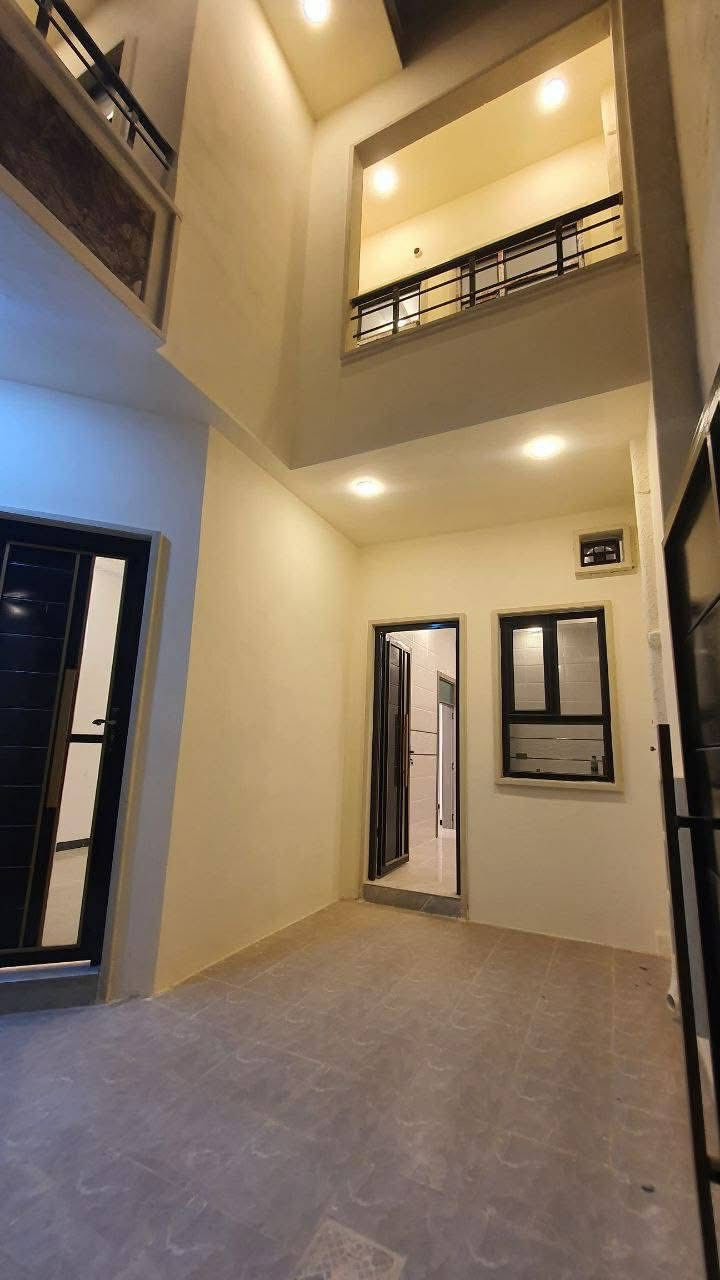 🔴السلام عليكم 

#عروض_مكتب_برج_الخير_للعقار_والبناء 

🔴دار  #للبيع في مزارع زيونةة مقابل دائره المرور .

🛑موقع ممتاز وسعر مناسب ايضاا🔥👍🏻
 
مساحةة #الدار 100 متر واجهه 6.25.

🛑سند الدار جمعيةة #العدل مقاطعةة 83

🛑الدار طابقين ٤ غرف نوم وهول ومطبخ وصحيات بالطابقين بناء حديث فول 

للاستفسار اكثر مراجعةة مكتب برج الخير

عنوان المكتب/موصل/سايدين الشلالات مجاور بانزيخانه المنهل

او الاتصال ع رقم
***********
***********
