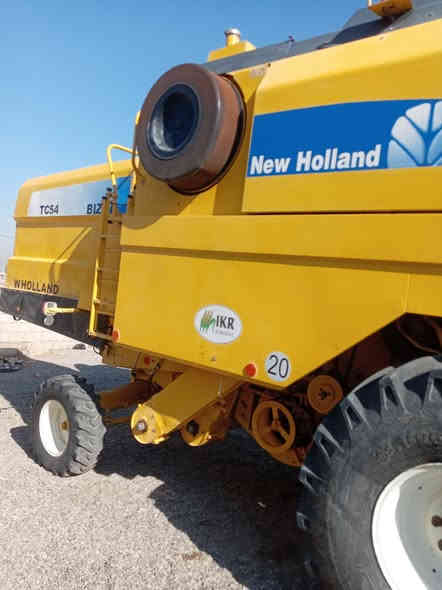 للبيع حاصوده ٢٠٠٥ رقم اربيل طبله ١٥  ٤بلم محرك بشرط كسر لحيم ما بي ٤تواير جديد عنوان كركوك مفرق شوان ***********؛ ***********
