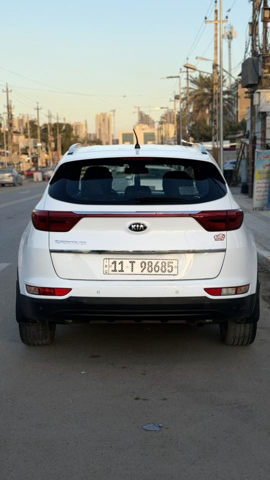 من رخصة الادمن المحترم
السلام عليكم عندي سبورتج موديل 2018 خليجي داخل عسلي واسود السياره بيه قطعتين صبغ جاملغ وباب بدون ضرر فقط صبغ كير مكينه وضع شركه مواصفات بصمه مري شفط اشاير بل مري حساسات امامي خلفي السياره نظيفه واي نقص مابيه سياره رقم بغداد بسمي تحويل مباشر 
للبيع السعر 172 وبيه مجال عنوان بغداد الاسكان شارع 23 مقابيل كلية المأمون رقم الهاتف ***********
