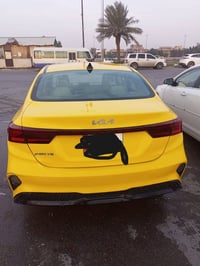 كيا فورتي موديل ٢٠٢٣ امريكي السعر ١٦٠ بيهه مجال مكاني بغداد الرقم ٠٧٧١...