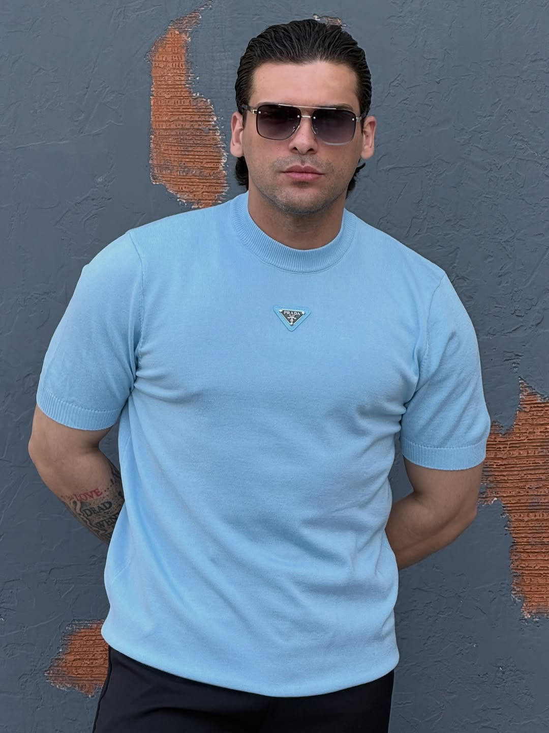 ⁨	⁨	25,000 🖇️

14 لون 🔥

S - M - L - XL - 2XL 

بغداد - المنصور - ساحه اللقاء 📍

*********** ☎️📞

بيج الاحذيه ⬇️
‪‪@koodi_shoes‬‬⁩⁩
