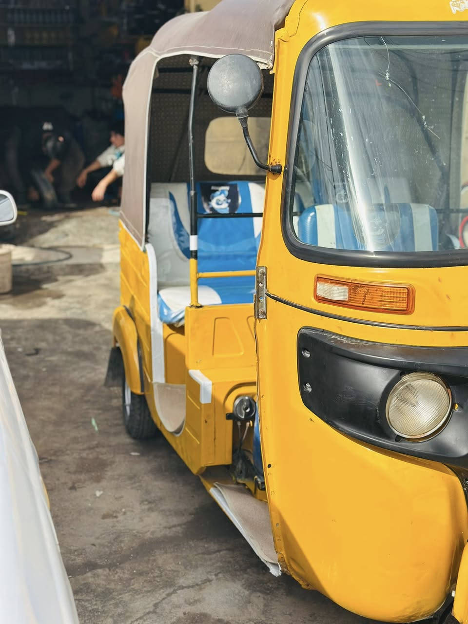 تكتك لبيع موديل 20 كشره كفاله مكاني لمجر لكبير سعر 5500 وبيه مجال ***********
