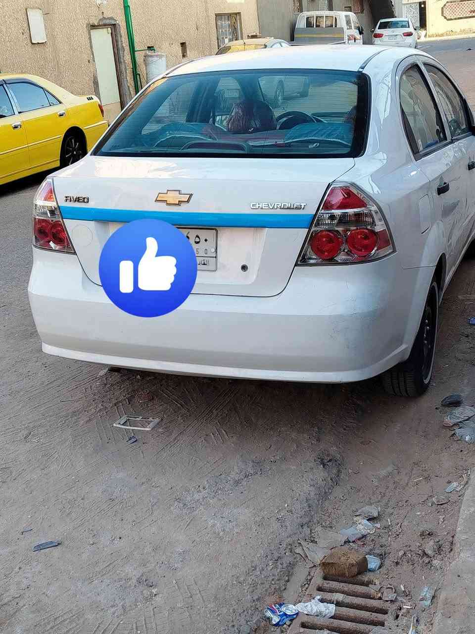 سلام عليكم افيو موديل 2010 محرك مفتوح اوتماتيك جهازه بيه جاملغ
امامي وباب صبغ فقط مكاني نجف رقم 
***********
