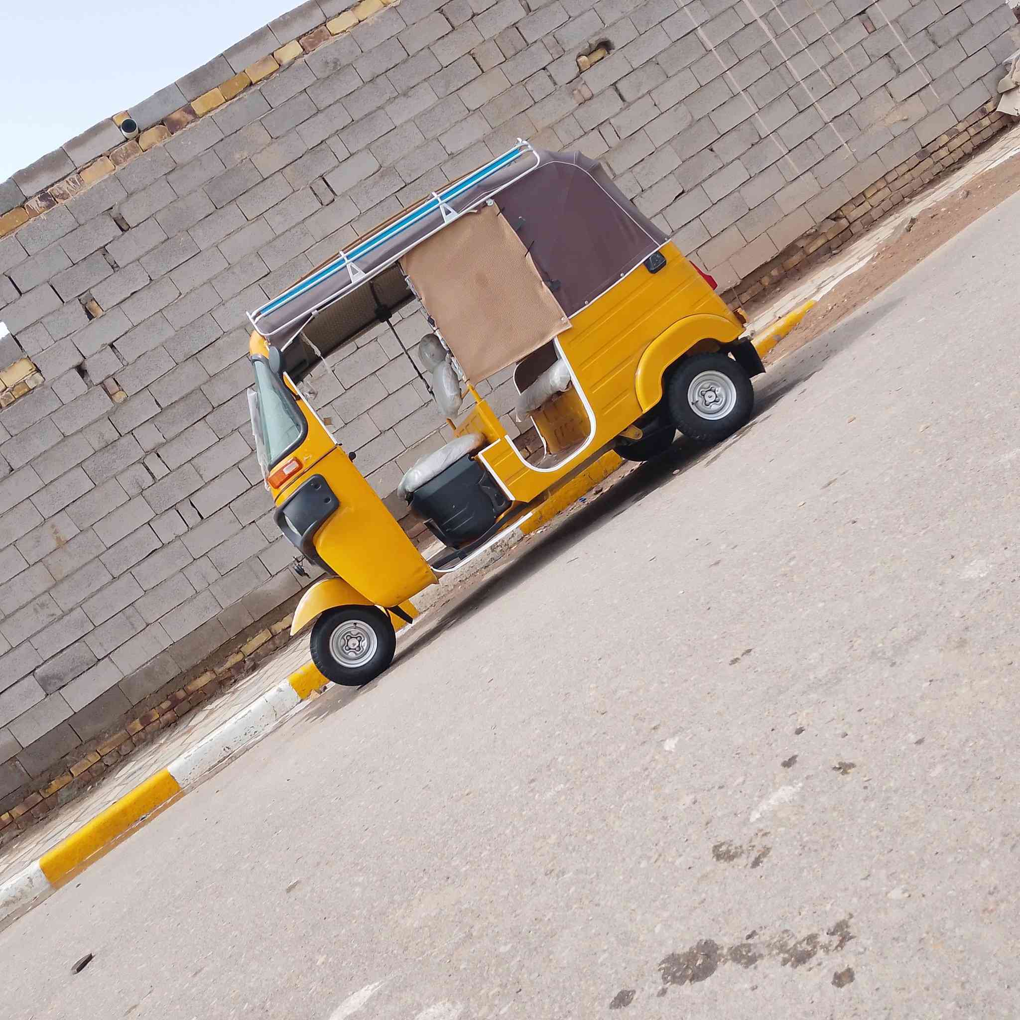 السلام عليكم تكتك للبيع تكتك 20 كفاله عامه قشره ومكينه وكلها شاكر السعر 6 
سعر ست ملايين


**إذا كنت صاحب هذا الإعلان وتريد حذفه لأي سبب، رجاءا أرسل رسالة إلى الدعم الفني**